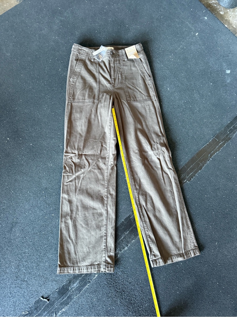 Women’s Straight-Leg Work Pants in Brown